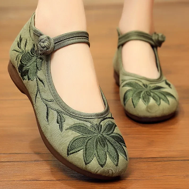 Cresfimix-zapatillas de Ballet para Mujer, zapatos de Ballet florales ligeros, informales, con correa y hebilla, antideslizantes, color negro, B5521