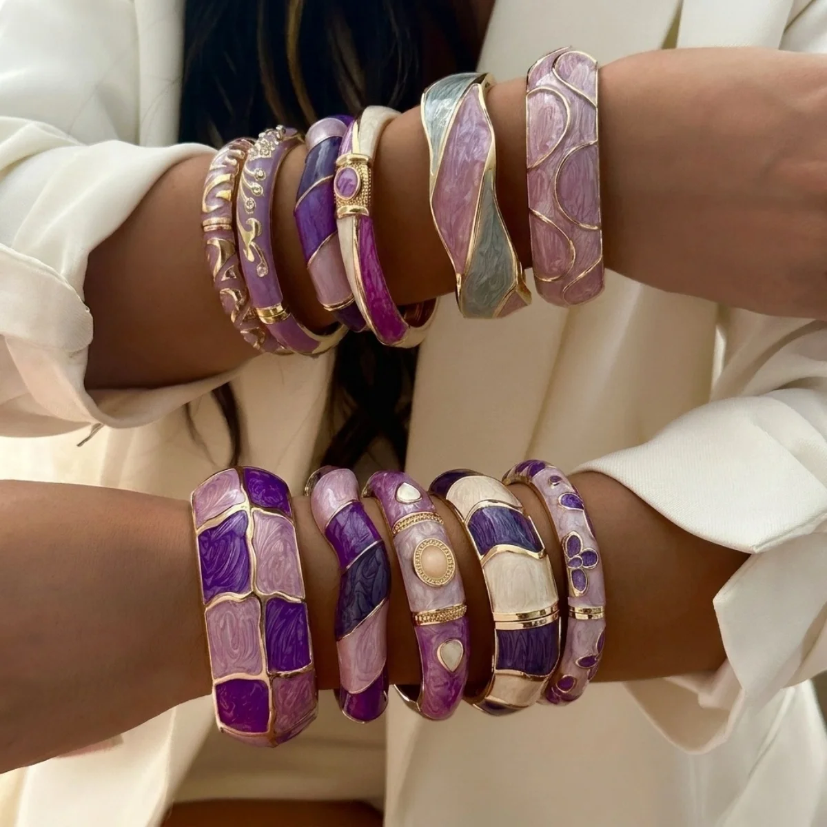 Ästhetisches Armband aus Emaille der Purple-Serie für Damen und Herren, Vintage-Punk-Stil, unregelmäßiger Block, gedreht, wellig, breiter Statement-Armreif, Schmuckstück – Detail 27