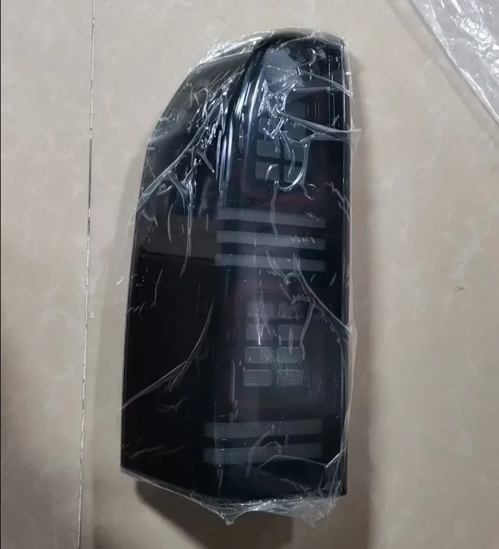 

one pcs left replacement for Y61
