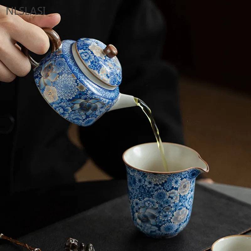 150ml Jingdezhen Blue and White Porcelain Dezhong Tea Pot High-grade Ru Kiln Home Tea Infuser Ceramic Filter Beauty Teapot