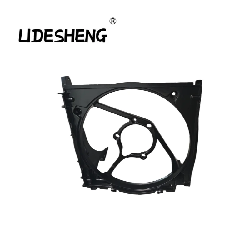 

9P1121384 ПОДЛИННЫЙ Porsche 911 (991) Кронштейн кожуха правого охлаждающего вентилятора