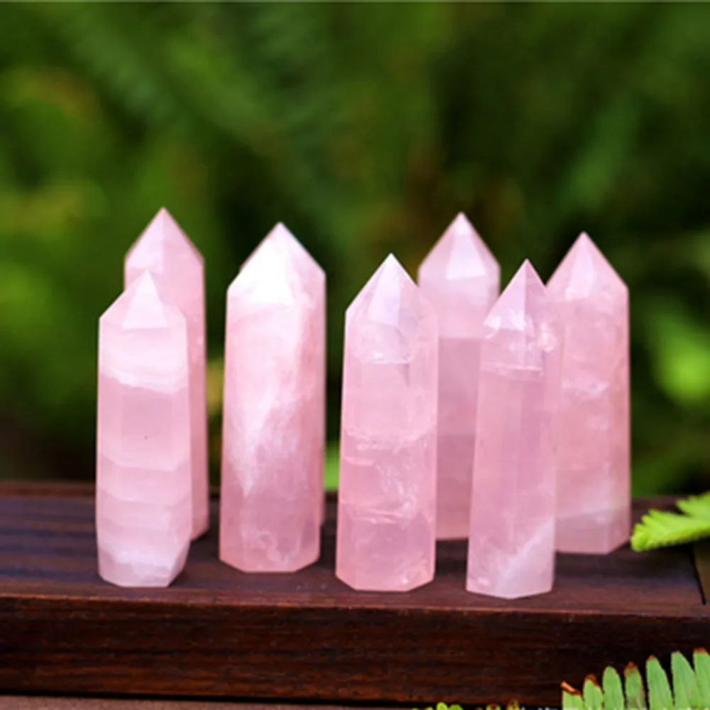 Pierre de quartz rose à pointe de cristal pour les rituels de pleine conscience, la mise en place du Feng Shui et l'amélioration de l'énergie personnelle, taille 70-80 mm