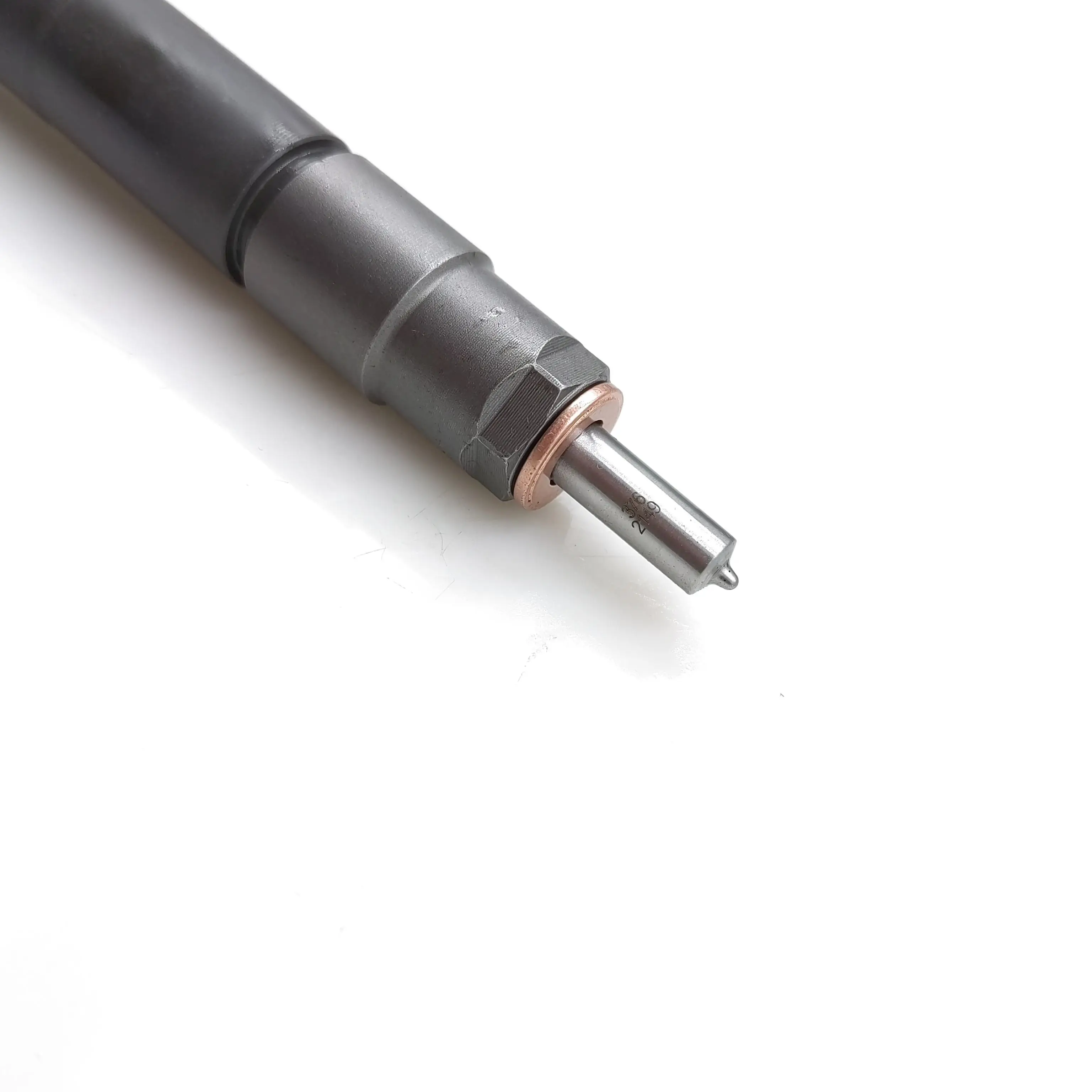 

Common Rail Fuel Injector 0445110373 0445110374 0986435243 For Cummins Engine 5258774 338002F300 33800-2F300