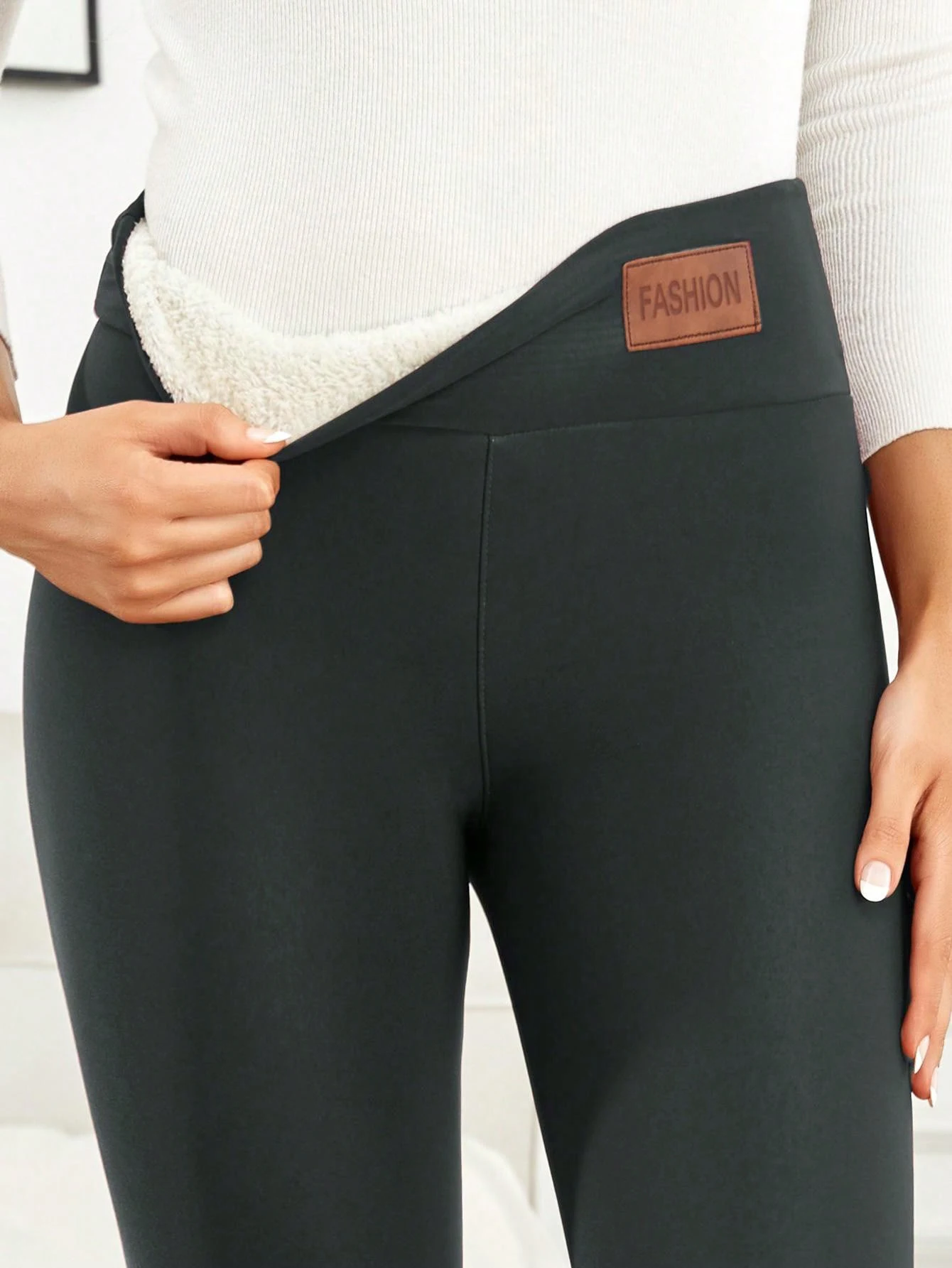 Leggings invernali super caldi con etichetta in pelle da donna, skinny, elasticizzati, a vita alta, prevengono il freddo, pantaloni classici casual