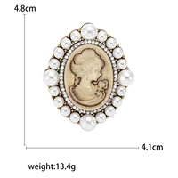 Beaut & Berry Vintage émail perle beauté tête broches pour femmes Figure broche décontracté fête accessoires nouveaux cadeaux amis décoration 4