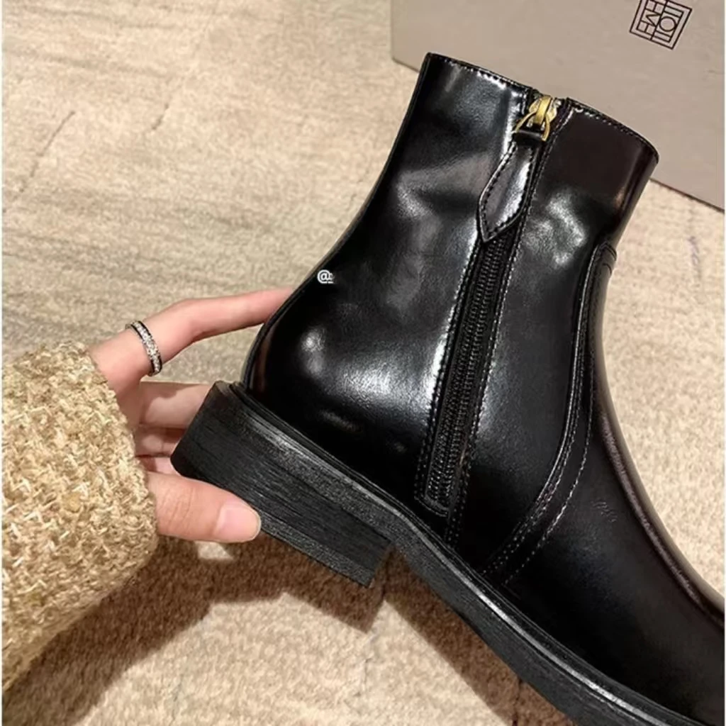 Spring New British Style Women Ankle Boots Fashion Studded Ankle Strap Women Chelsea Boots Black Round Toe Women Boots