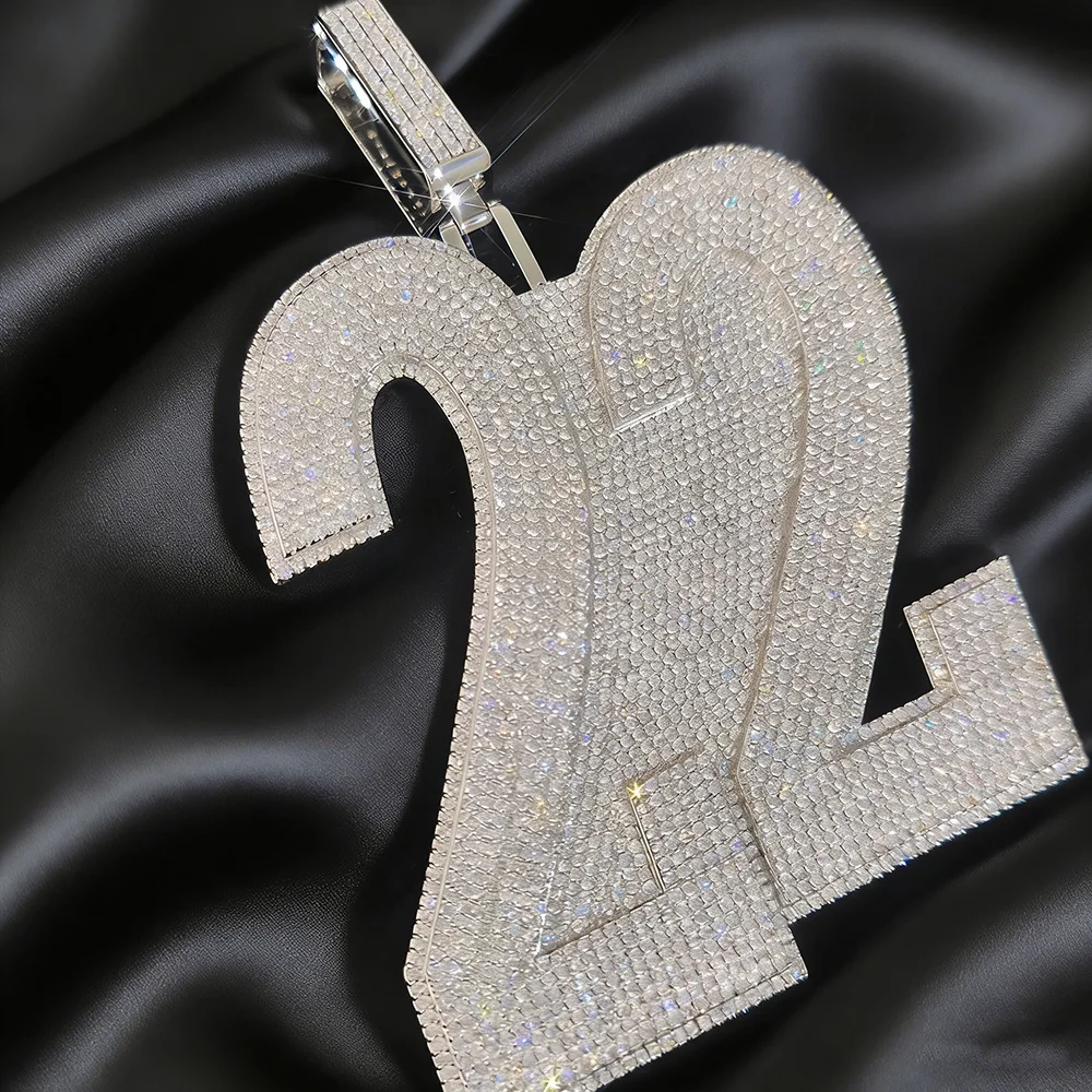 

Кулон-подвеска NY Custom с номером 22, 4 дюйма, большой размер, инкрустированный фианитами, с инициалом, в стиле хип-хоп, ювелирное украшение