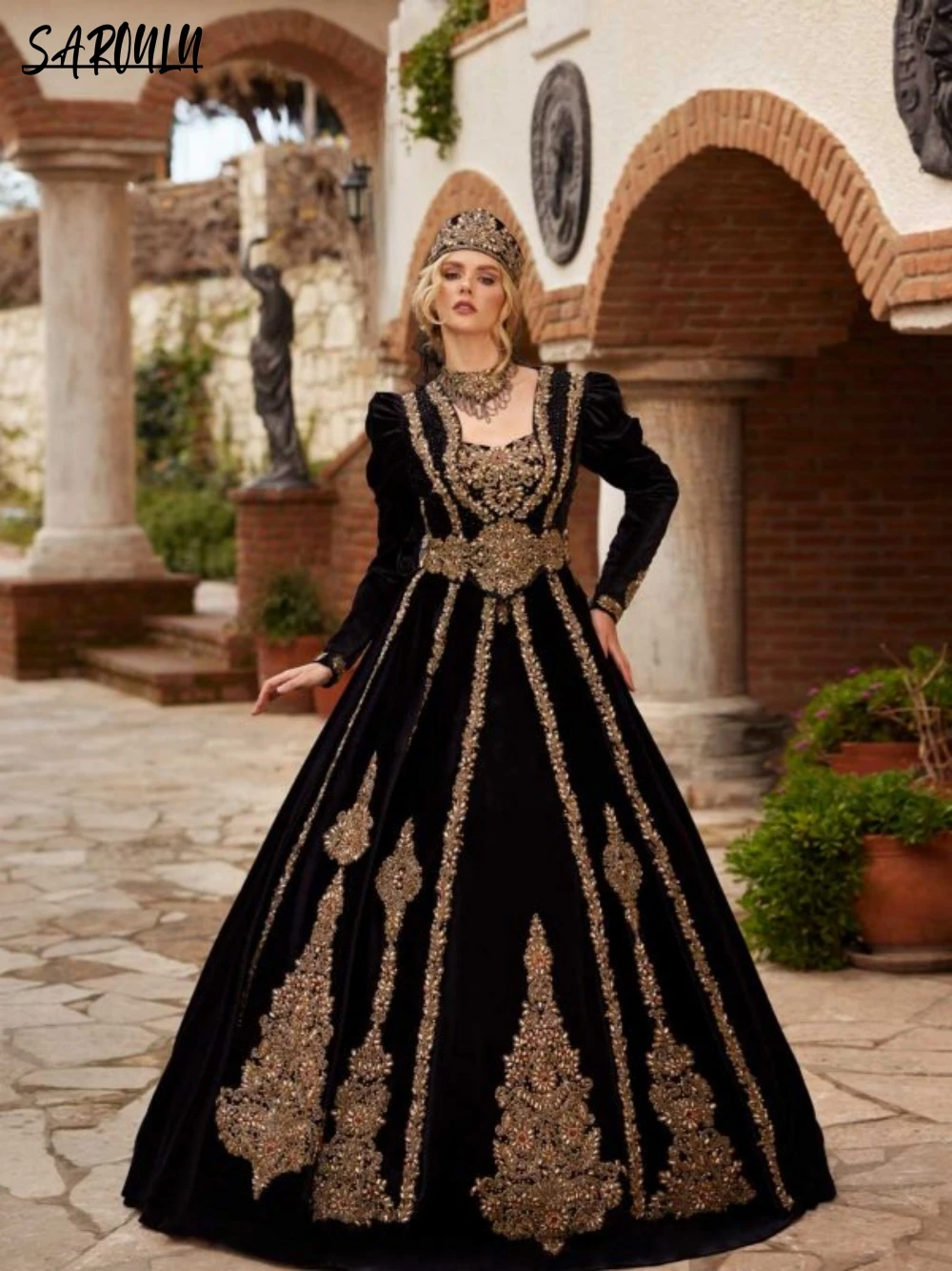 Black Velvet Gold Embellished Evening Dress Luxury Kaftan Party Crystals Eleagnt Gown Floor-length Customized Robe De Mariée