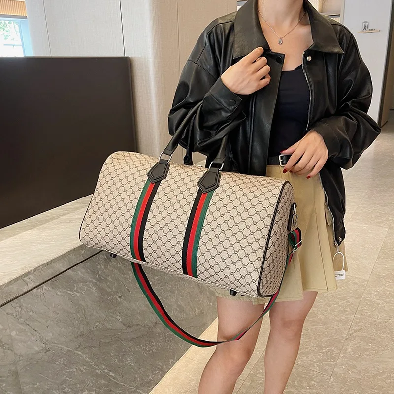 أزياء شعبية المرأة حقيبة سفر الاتجاه العلامة التجارية حقيبة كتف عادية سعة كبيرة تنوعا حقيبة قاعة رياضة مصمم حقيبة يد فاخرة