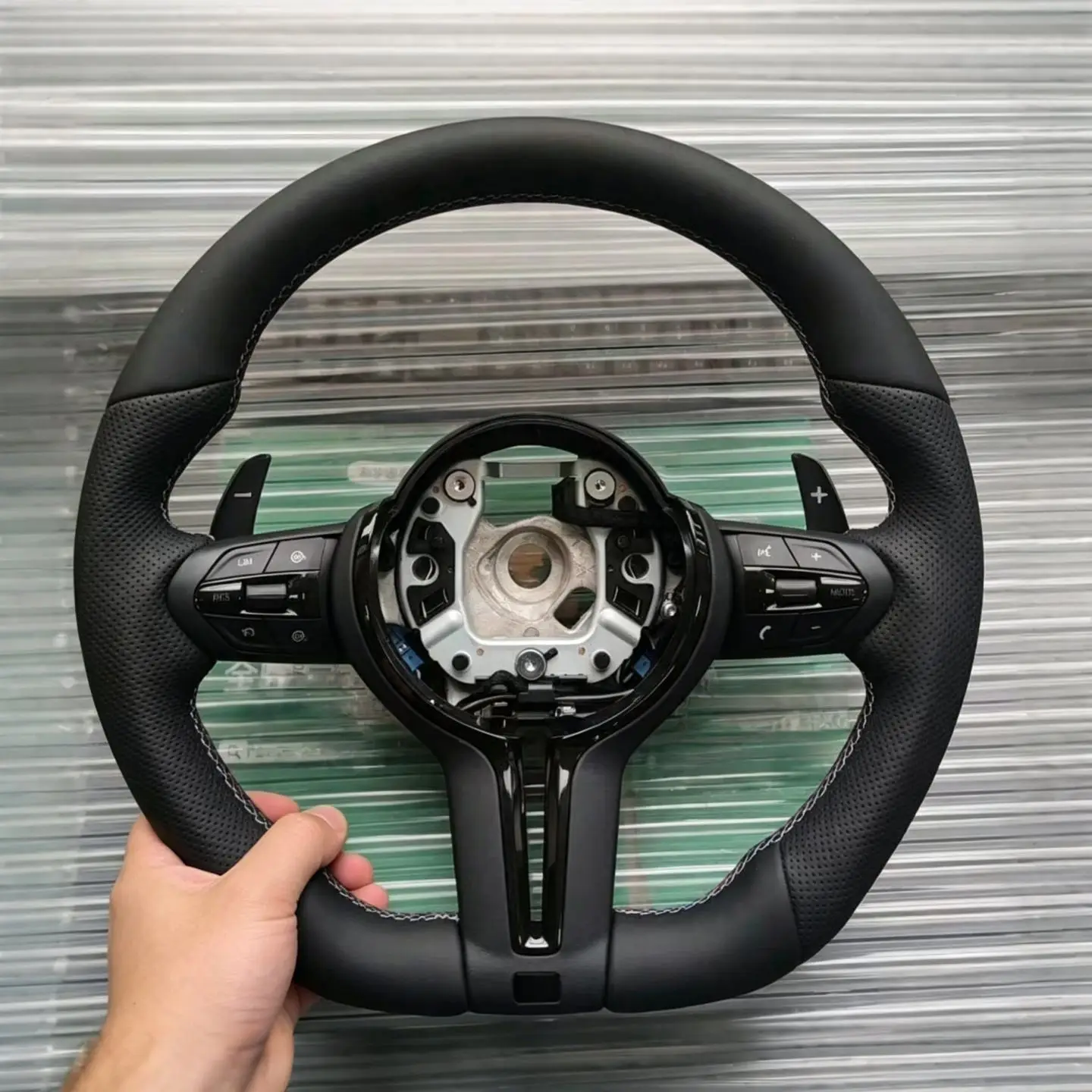 Custom For BMW 3 Series 5 Series Leather Steering Wheel M3 M5 F30 F10 F15 F16 F35 F07 F20 F22 F25 F31 F32 E70 E71 E90 E92 X6 X5 view 6