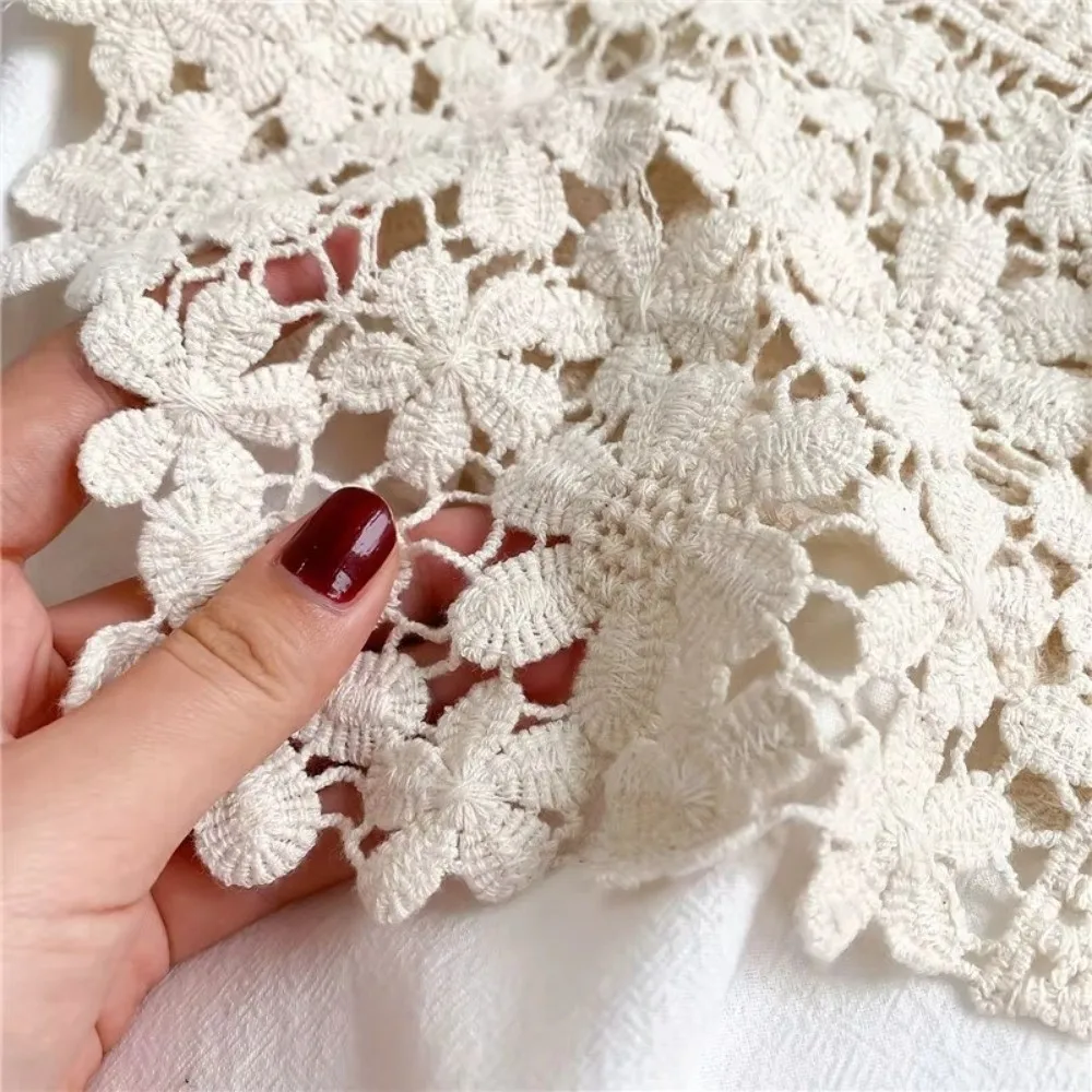 

Fashion Hollow Out Fake Collar Shawl Knitted Lace Elegant False Collar Crochet Lace Cute Detachable Collar for Women