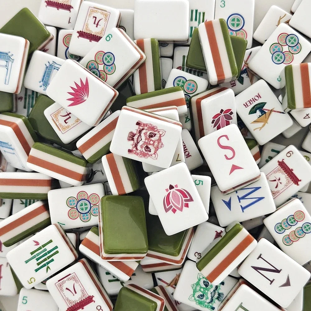 Olive Green Luxury American Mahjong Set Premium Acrylic Engraved Pink Mahjong Tiles Portable Blue Mah Jongg Sets for Board Games