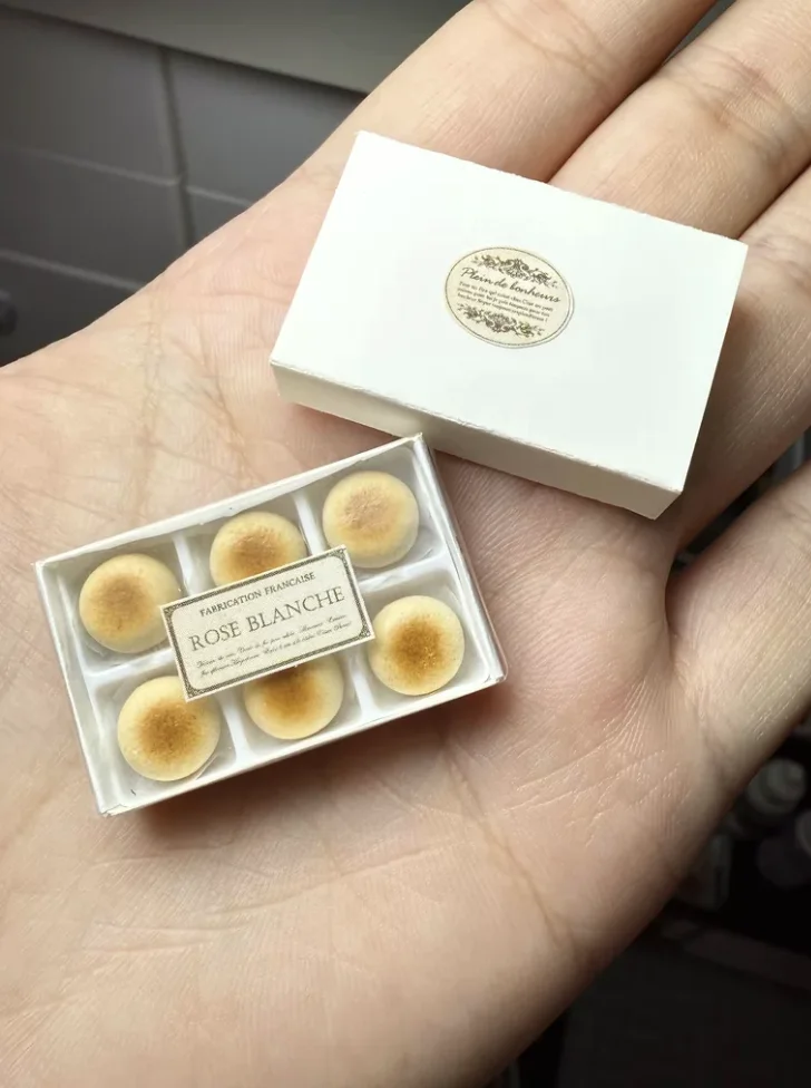 Hot Sale 1:6 Miniature Bakery Gift Set, Handmade Pizza Cookie Bread Matcha Box, Dollhouse Kitchen Pretend Play Dessert Decor