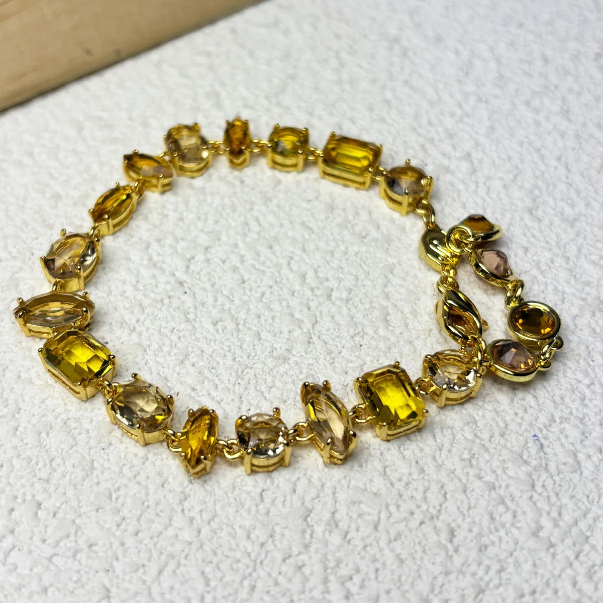 Thumbnail 4 - #52 Latest Gold Earrings Updates