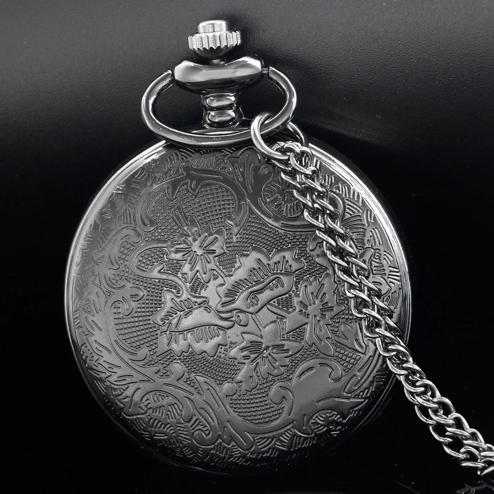 رمادي مثلث الغريبة العين شارة كوارتز ساعة الجيب الكلاسيكية الرجعية قلادة قلادة الرجال والنساء الملحقات زوجين ساعة حائط هدية