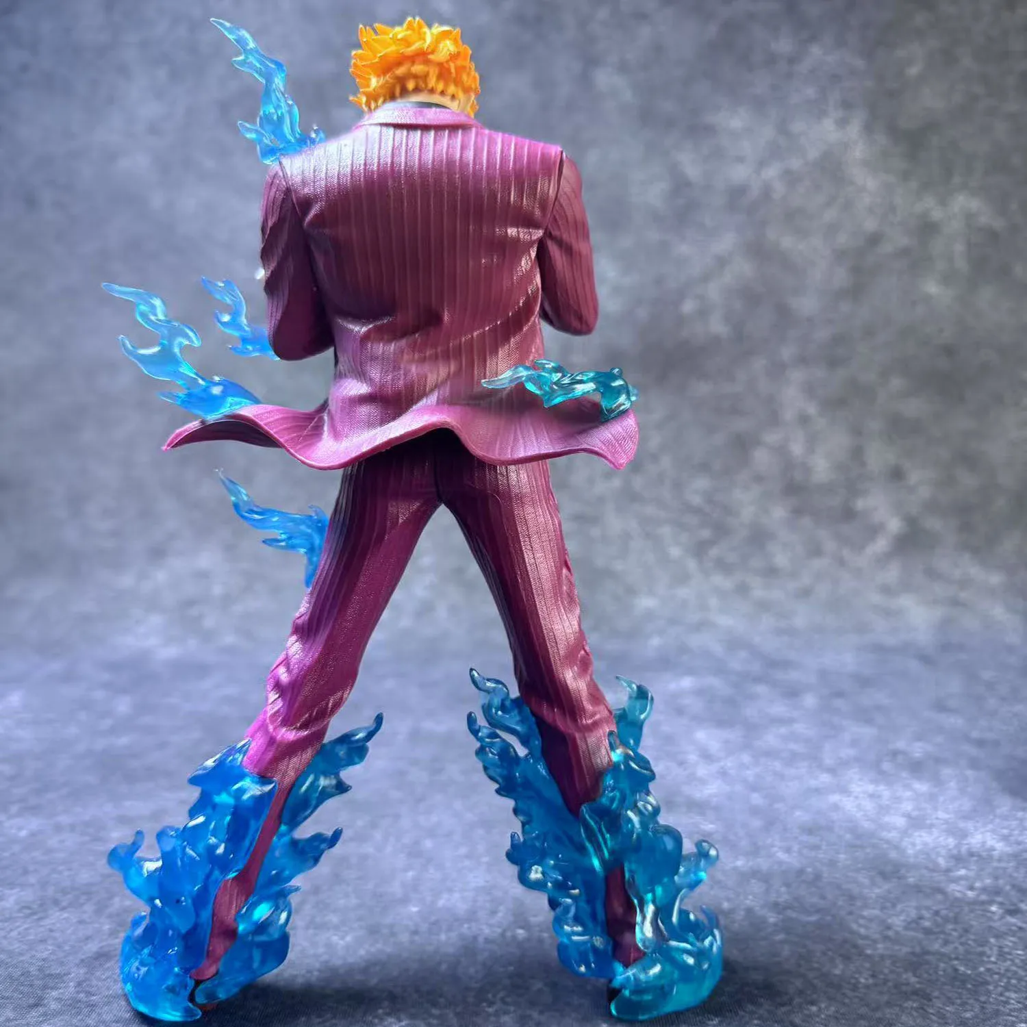 23 سنتيمتر/9.05 بوصة أنيمي قطعة واحدة أرقام الدخان سانجي تمثال الشيطان القدم تمثال بولي كلوريد الفينيل نموذج اللعب جمع هدية عيد ميلاد