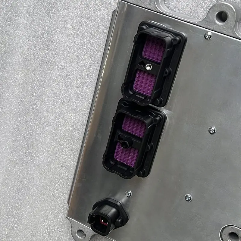 تنطبق على وحدة تحكم محرك الكمون CM876 لوحة الكمبيوتر 4963807 تنطبق على شاحنة Futian Shaanxi الثقيلة