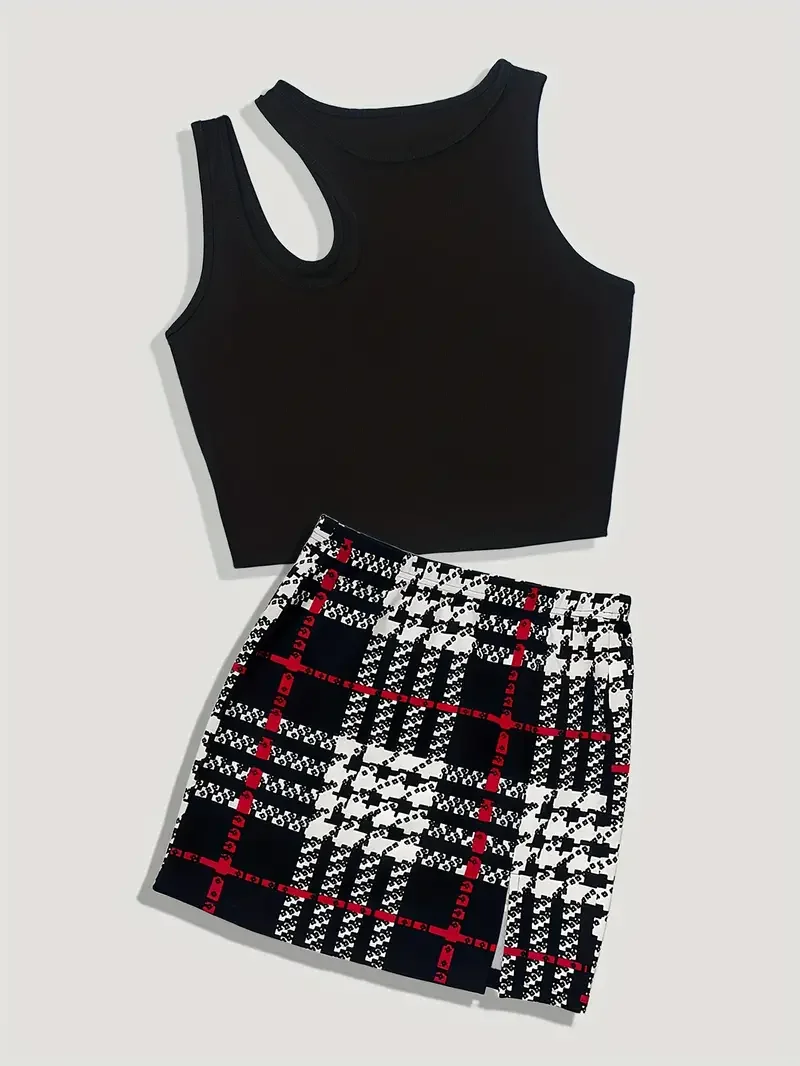 Stylish Two-piece Skirt Set Solid Cut Out Tank Top & Plaid Pattern Skirt Outfits Women\'s Clothing