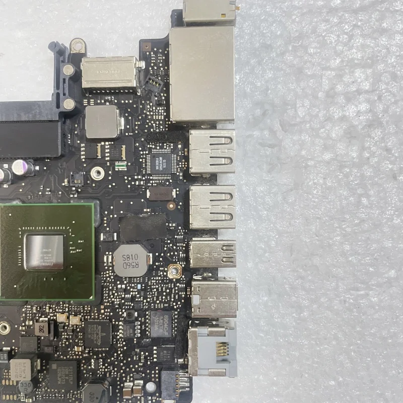 For MacBook Pro 13