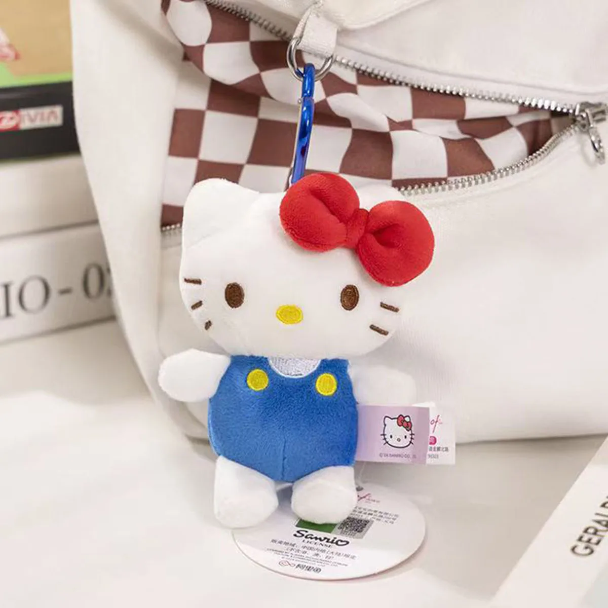 سانريو مرحبا كيتي أفخم دمية قلادة المفاتيح عيد الميلاد الزي أفخم سلاسل المفاتيح حقيبة الملحقات الهدايا مفتاح قلادة