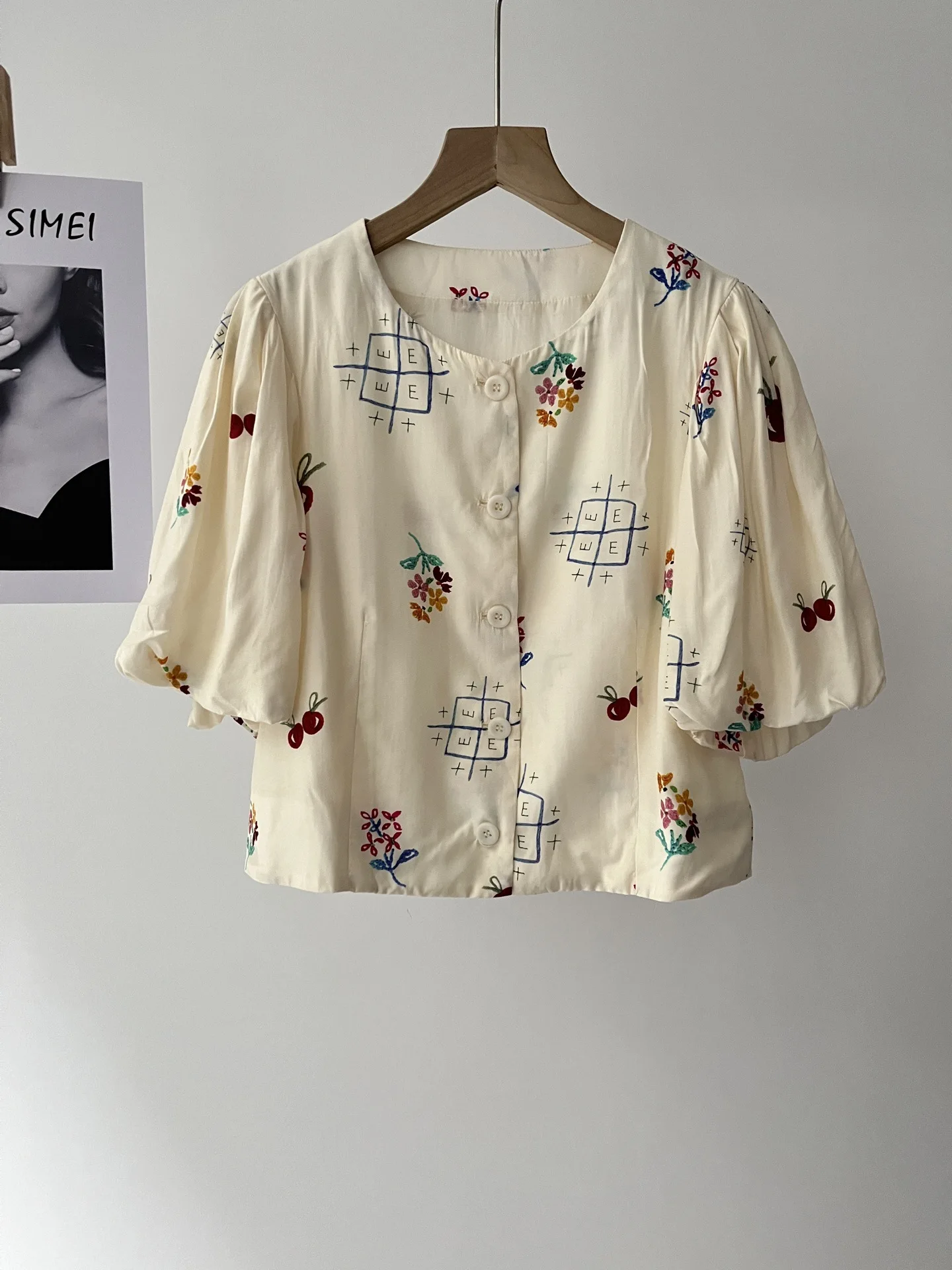 

French retro girl playful cute cherry print bubble sleeve short shirt top women 030-0971