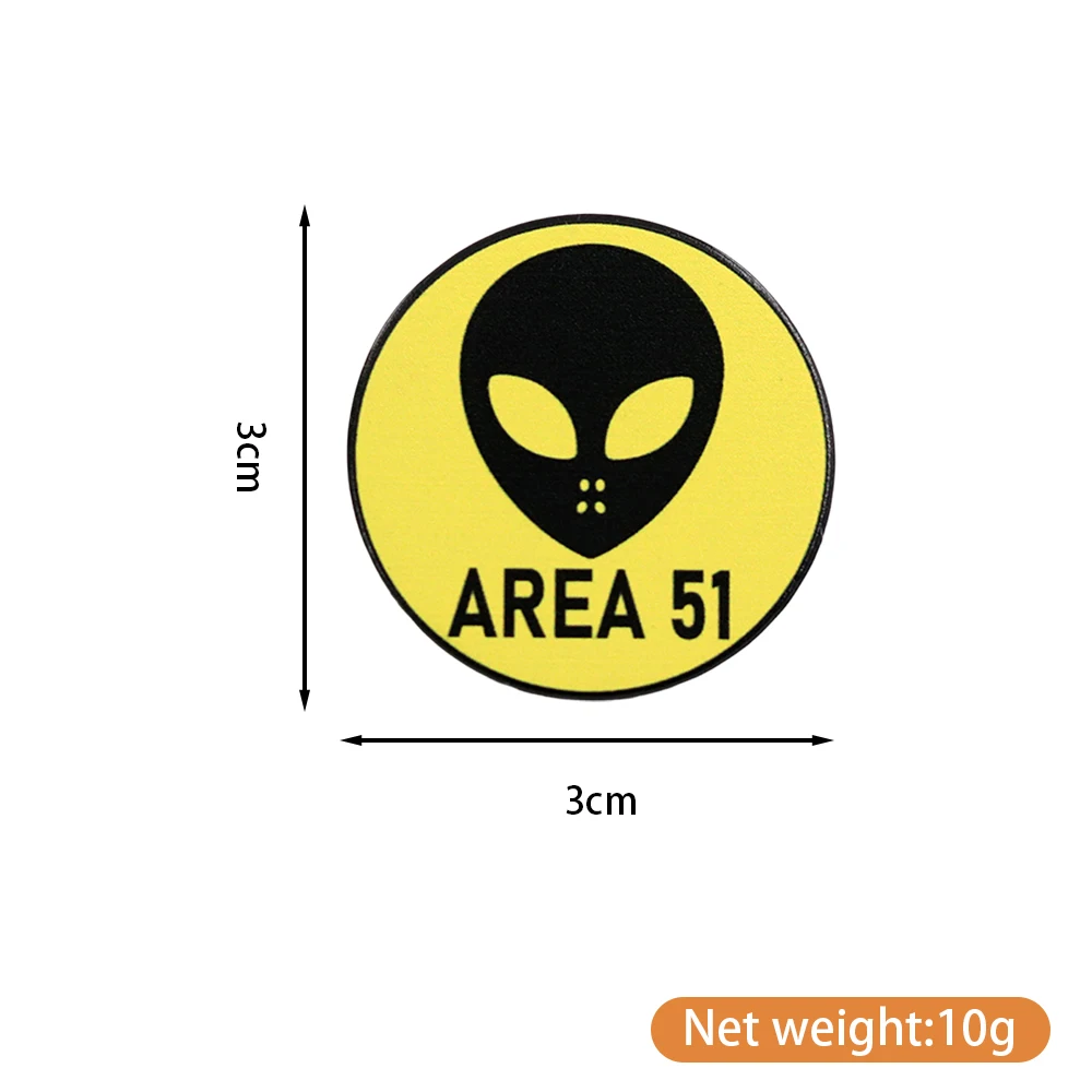 Area 51 Alien Emaille-Brosche Alien Area 51 Space Storm Abzeichen Lustige UFO-Anstecknadel Kleidung Taschen Accessoires Sci-Fi Geschenk – Detail 3