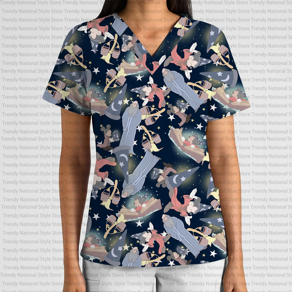 Mode Damen Arbeitsuniform V-Ausschnitt Tasche Frosted Top Disney Weihnachten Schneeflocke Mickey Minnie Elegantes Schönheitssalon T-Shirt