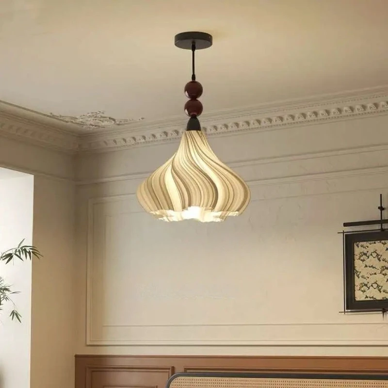 

French Antique LED Wrought Iron Pendant Light Used for Restaurant Living Room Dining Table Bedroom Pendant Light Indoor Lighting