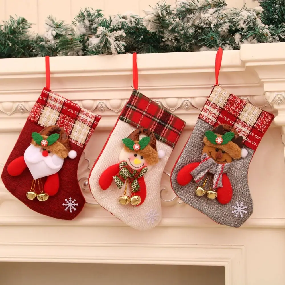 Cute Linen Christmas Socks with Bells Santa Claus Snowman Elk Christmas Stockings Large Capacity Exquisite Candy Gift Bags