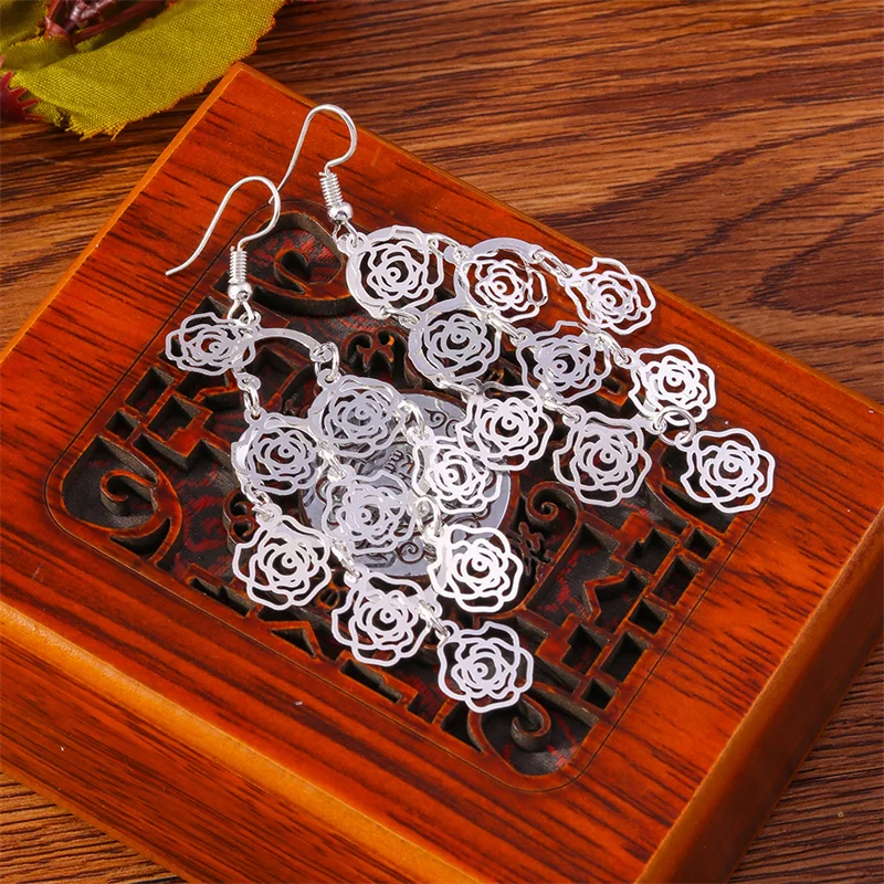 Aihua Fashion Silberfarbene Ohrringe mit Herz-, Blumen- und Schmetterlingsmotiven für Damen, Hochzeits- und Party-Schmuck, Geschenke, Statement-Ohrringe – Detail 3