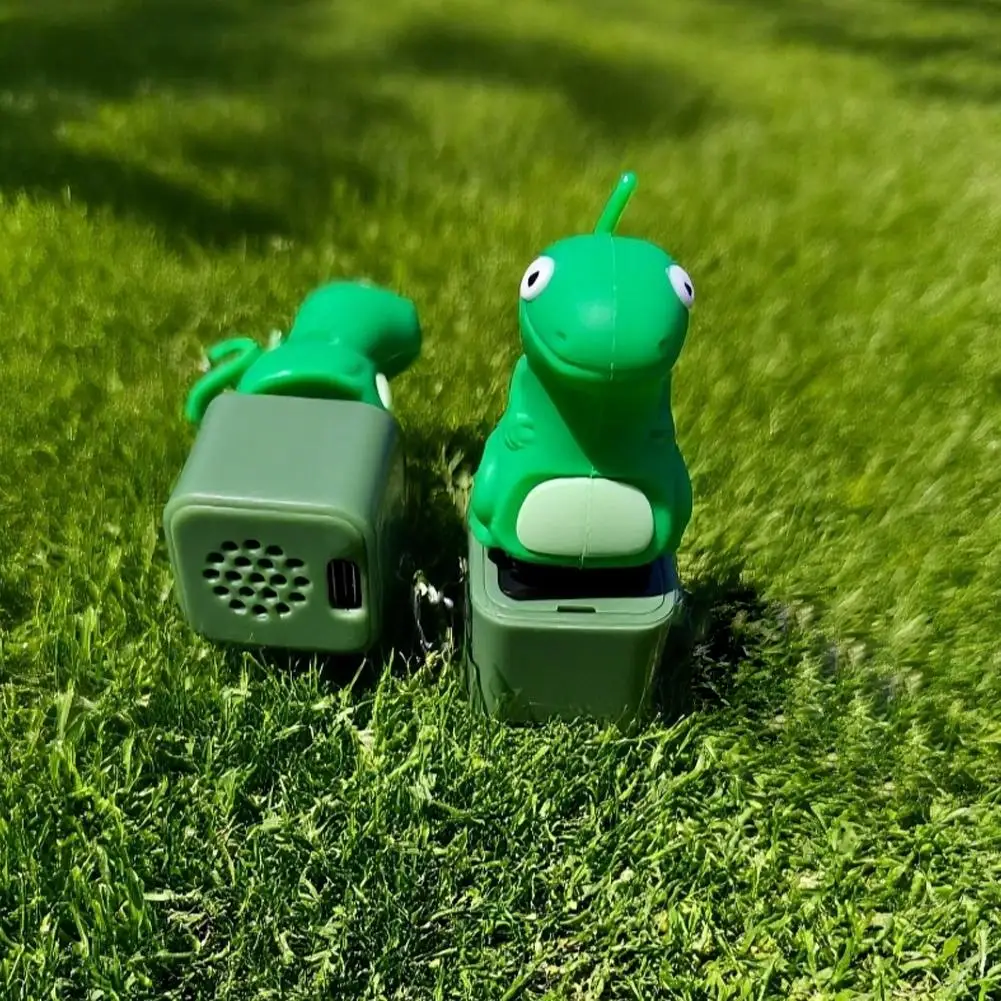 Sound and light toys Creative Lizard aped Charging Voice Light up Keychain Str Relief Student Toy Festive Gift Idea Cartoon