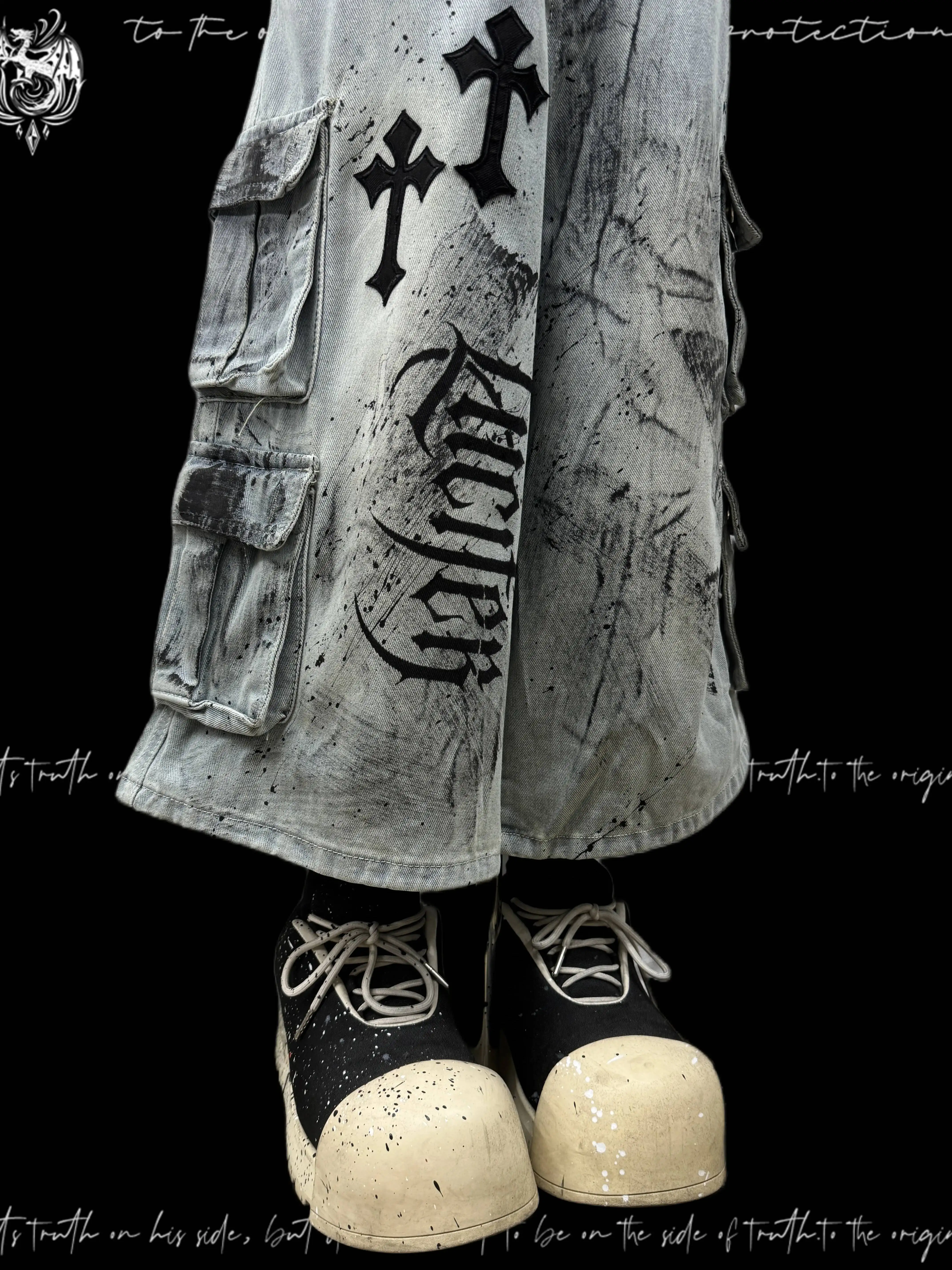 Unsiex Gothic Punk Jeans 2026 New Japanese Dark Alt Cropped Jeans For Women Men Summer Distressed Wasteland Wide Leg Capri Pants