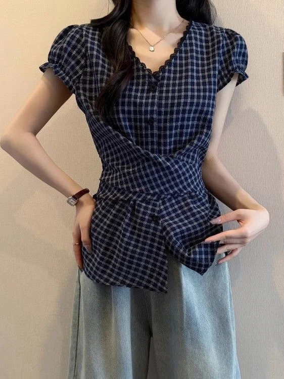 

Женская летняя хлопковая повседневная блузка с кружевной отделкой, V-образным вырезом, в клетку, с коротким рукавом, больших размеров, с эффектом утяжки талии и скрытия живота