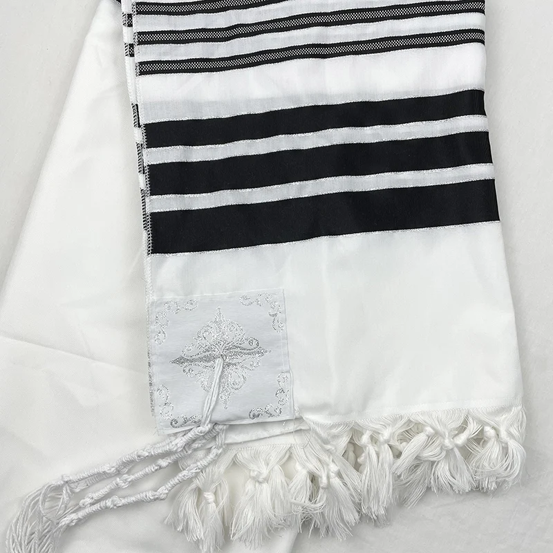 tallit Jewish prayer morning prayer shawl Jesus prayer black scarf