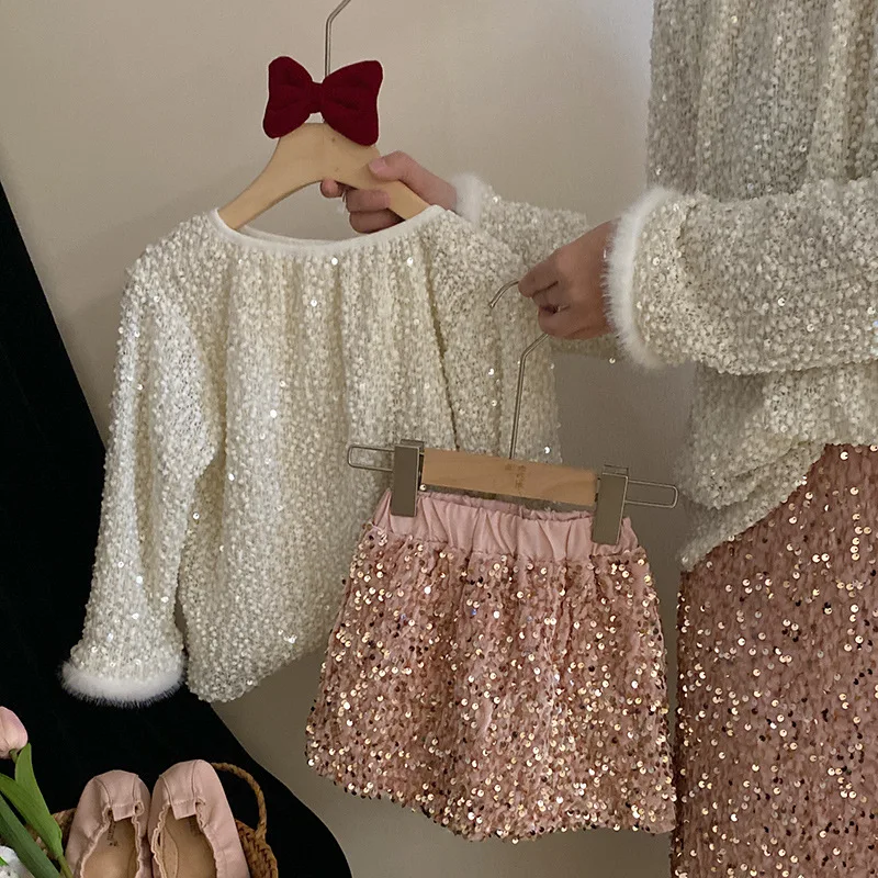 

Hoodies Spring Korean Childrens Clothing Autumn New Girls Sweet Advanced Sense Sequin Tops Versatile Skirt 2024