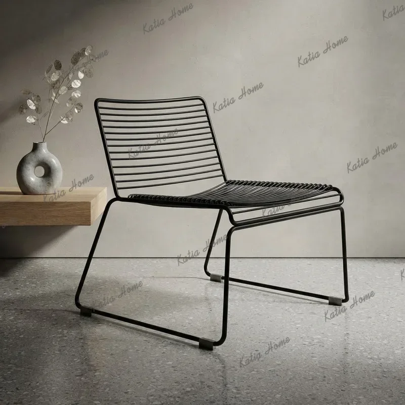 LSNordic Minimalist Wrought Iron Accent Dining Chair Compact Lounge Seating for Small Spaces Creative Personality Chair