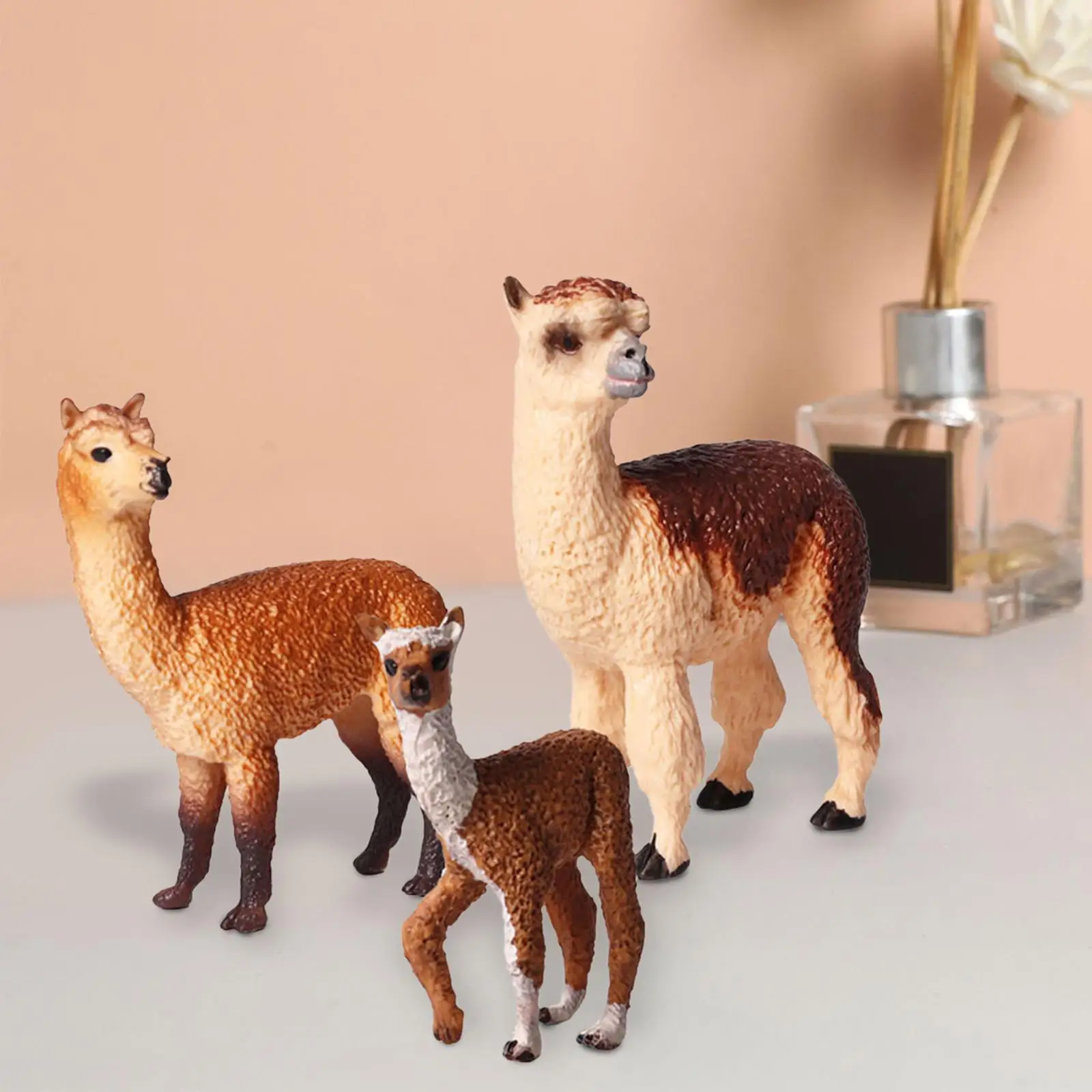 

Alpaca Figures, Forest Jungle Animal Toy Plastic Collection Gift Wild Llamas Set Sculpture for Boys Birthday Party Favors Toys