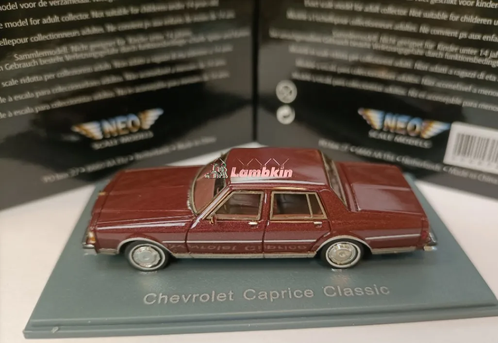 Neo 1/43 For Chevrolet Sedan Classic Car Model Chevrolet Caprice Classic Dark Red Collectible Classic Miniatures