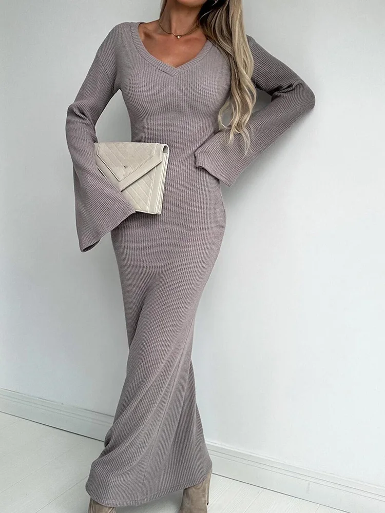 

Women Fashion Patchwork Loungewear Dress, Autumn Winter Simple Long Flare Sleeve Party Dress, 2023 V-Neck Holiday Ladies Dress