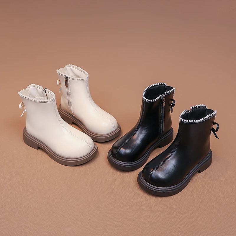 

Новинка осени 202, модные детские кожаные сапоги с жемчужным бантом для девочек, детские повседневные короткие сапоги принцессы для малышей, детские сапоги