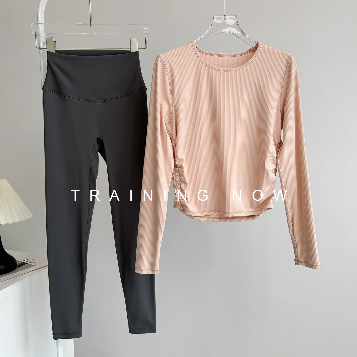 

Женский костюм для йоги, осень 2021, новый спортивный топ для похудения с длинными рукавами, профессиональный комплект для занятий пилатесом и фитнесом