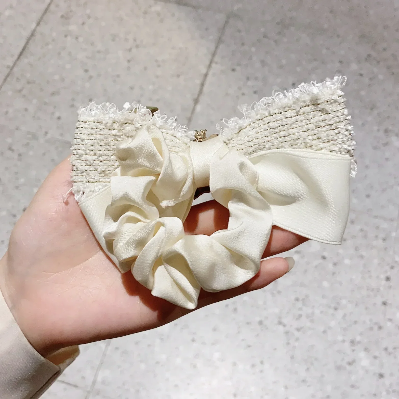 Korean Hair Accessories With a Light Luxury Temperament Bow Tie Little Bear Hair  Ring Pig Intestine Rope Girl Hair Accessoires