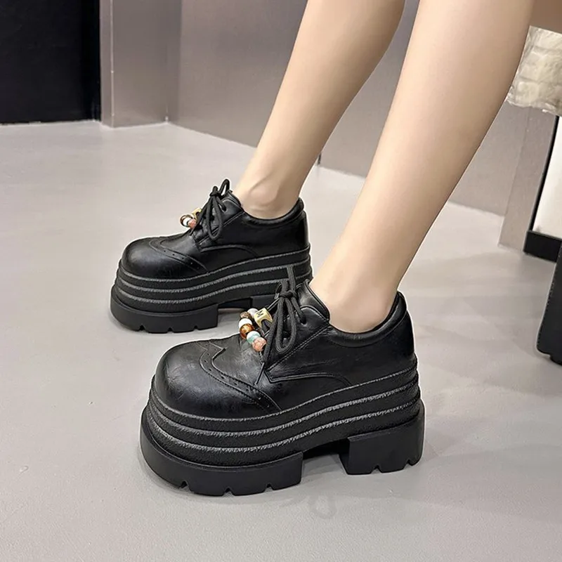 جديد 2025 المرأة أحذية رياضية من الجلد الخريف عالية منصة الدانتيل متابعة حذاء كاجوال نعل سميك 10 سنتيمتر الكعوب أحذية مشي Zapatos Mujer