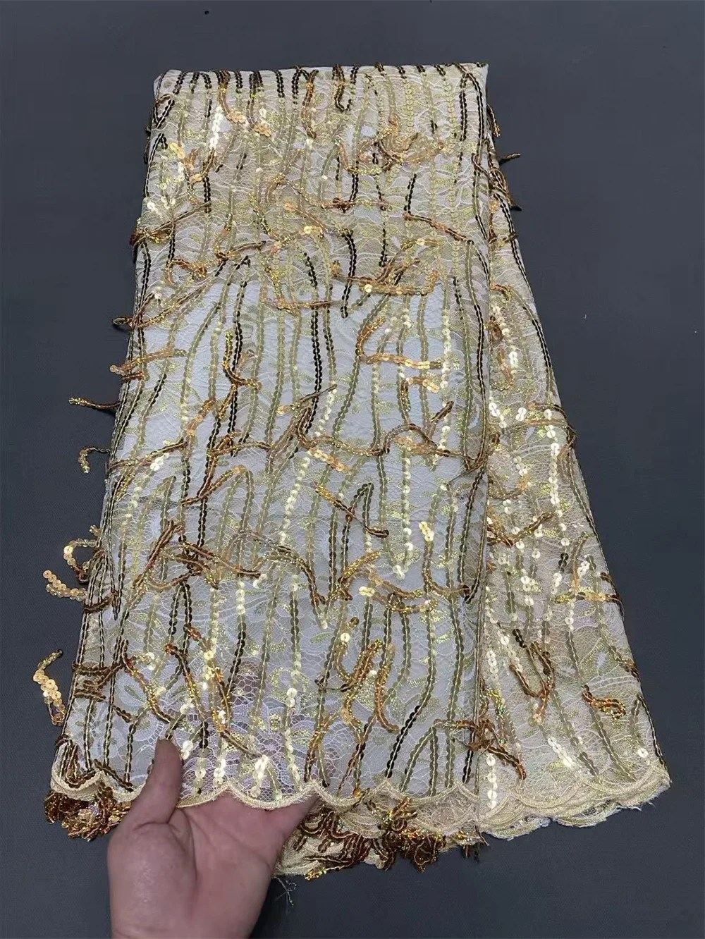 2025 Fashion High Quality African Lace Fabric French Tulle Net Lace Fabric Sequins Embroidery Lace Fabric Nigeria Party Hm188-1