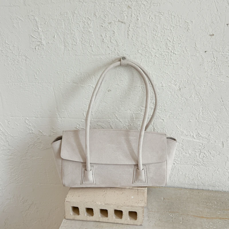 Vintage Suede Baguette Shoulder Bag Autumn New Women Simple Solid Color Underarm Bag Casual Ladies Daily Handbag Purse