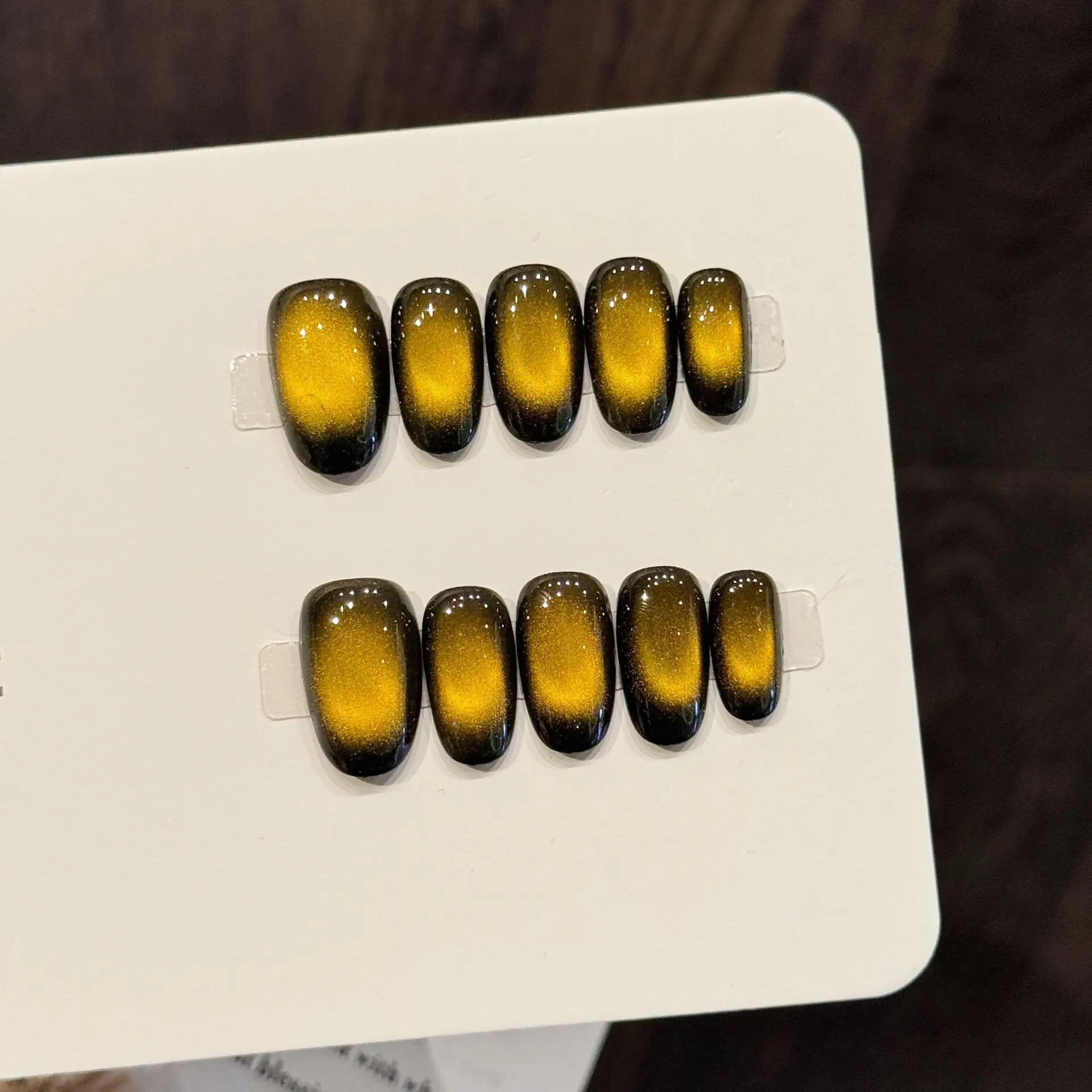 Amber Gradient Handmade Press on Nails Glitter Velvet Cat's Eye Fake Nails Decor Wearable Flash Retro Falsche Nägel für Frauen Mädchen