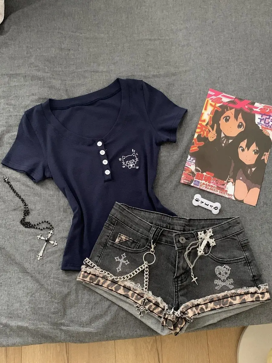 Women's Summer Spicy Girl Low-Waist Denim Leopard Print Patchwork Hot Pants Slim and Sexy Shorts (Accessories Not Included)