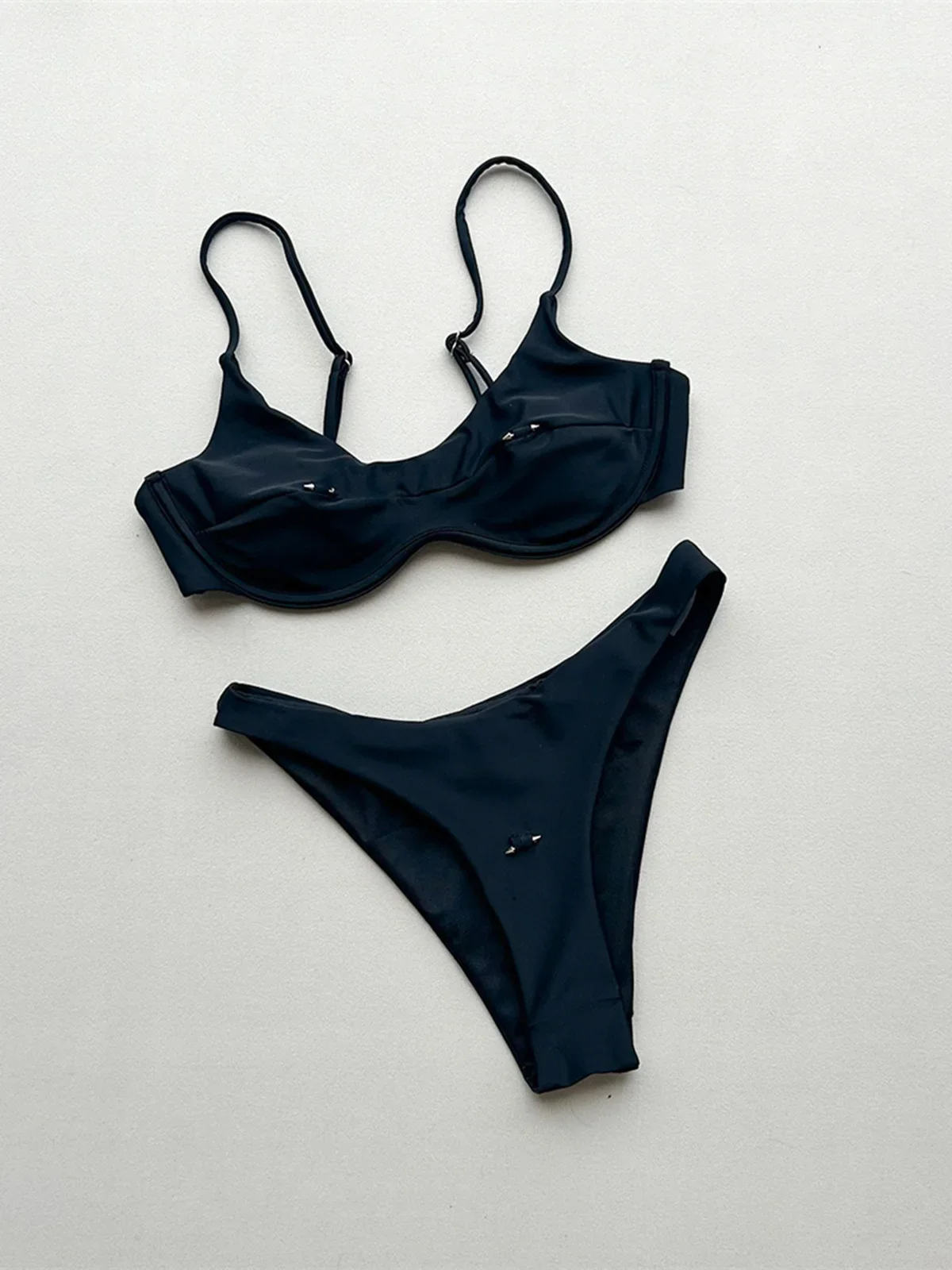 New Sexy Two-pieces Bikini set Bather Bathing Suit Swim Brazilian Padded Underwired Bikini Female Swimsuit Women Swimwear V7743
