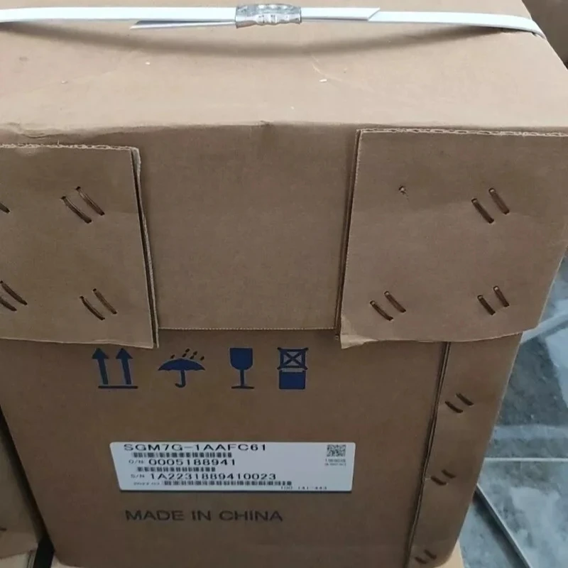 

New Yaskawa SGM7G-1AAFC61 Servo Motor 1 Year Warranty In Stock