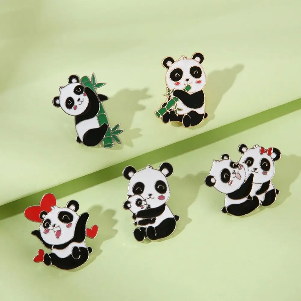 Elegant Enamel Giant Panda Alloy Brooch Chinese Style Oil Dripping Cartoon Scarf Buckle Backpack Accessory